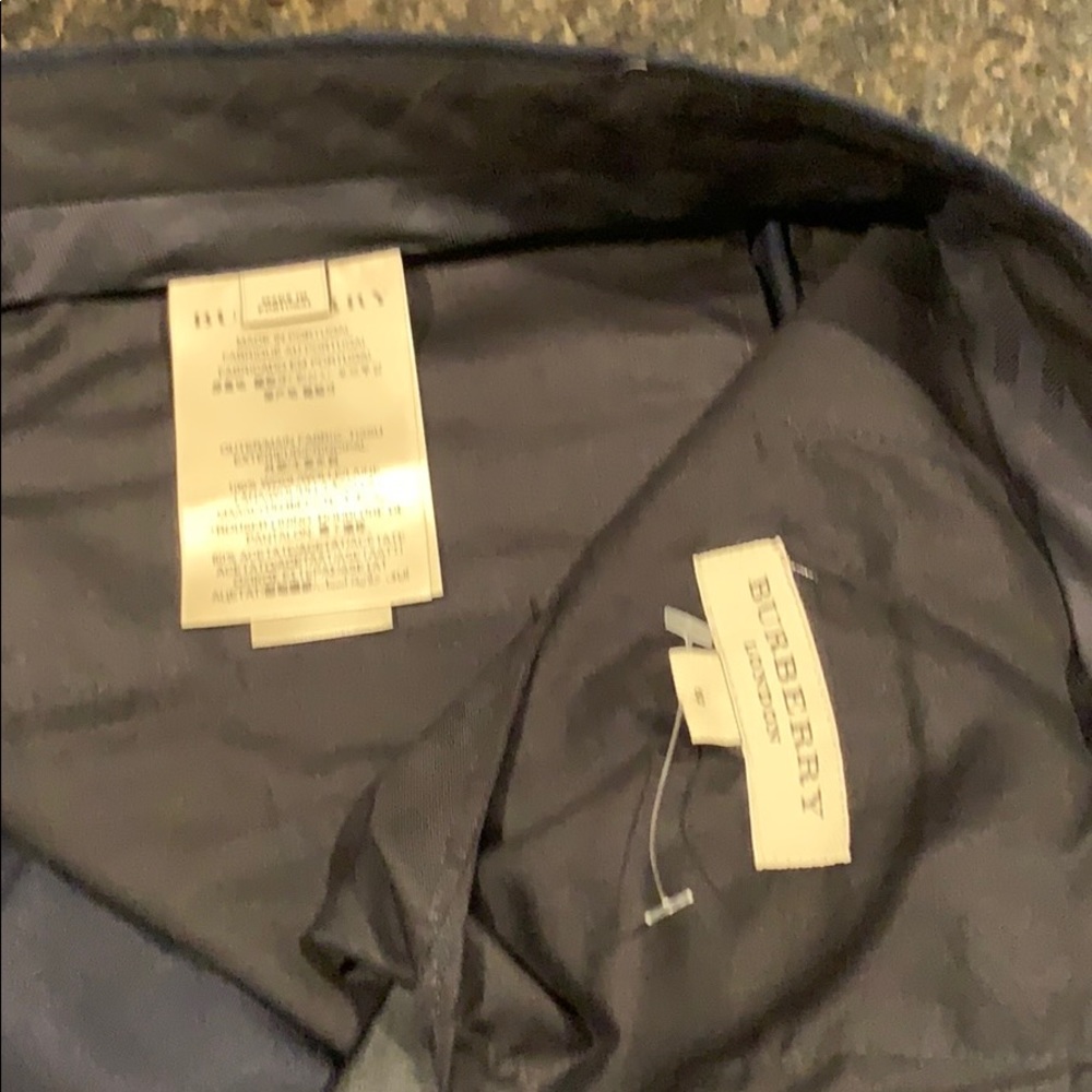 Authentic Burberry pants - Picture 4 of 5